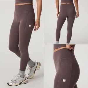 NWOT Vuori Women's Leggings Small